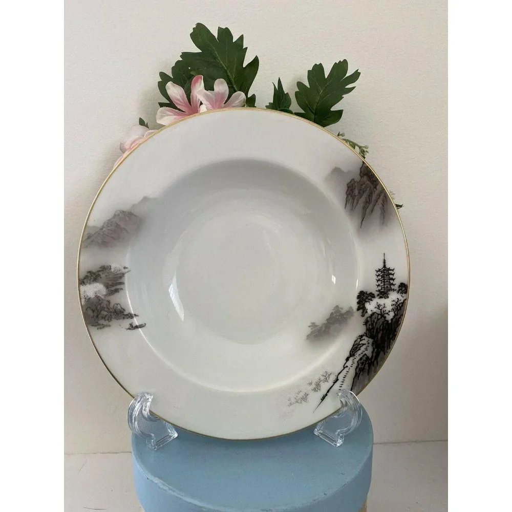 Fukagawa  Arita 903 Pagoda‎ Pattern Soup Bowl
